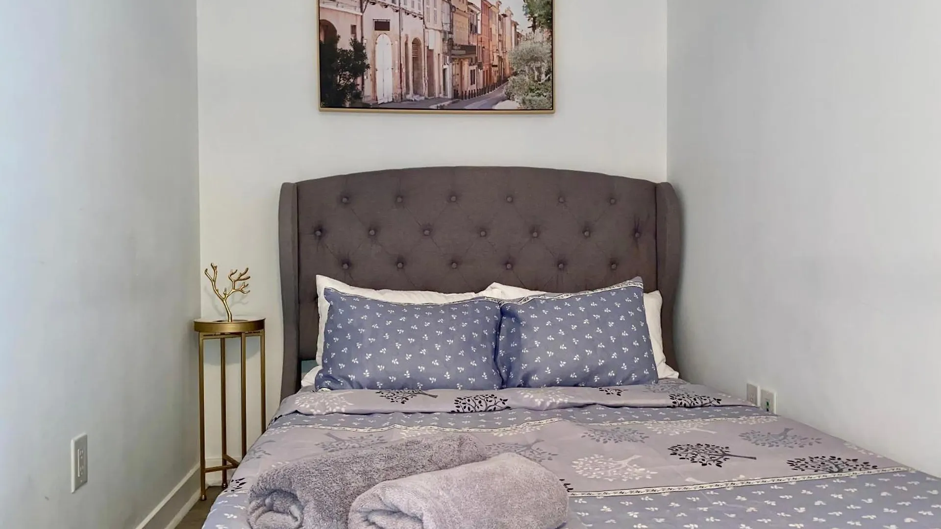 Luxury Executive Toronto Downtown Suites Apartment