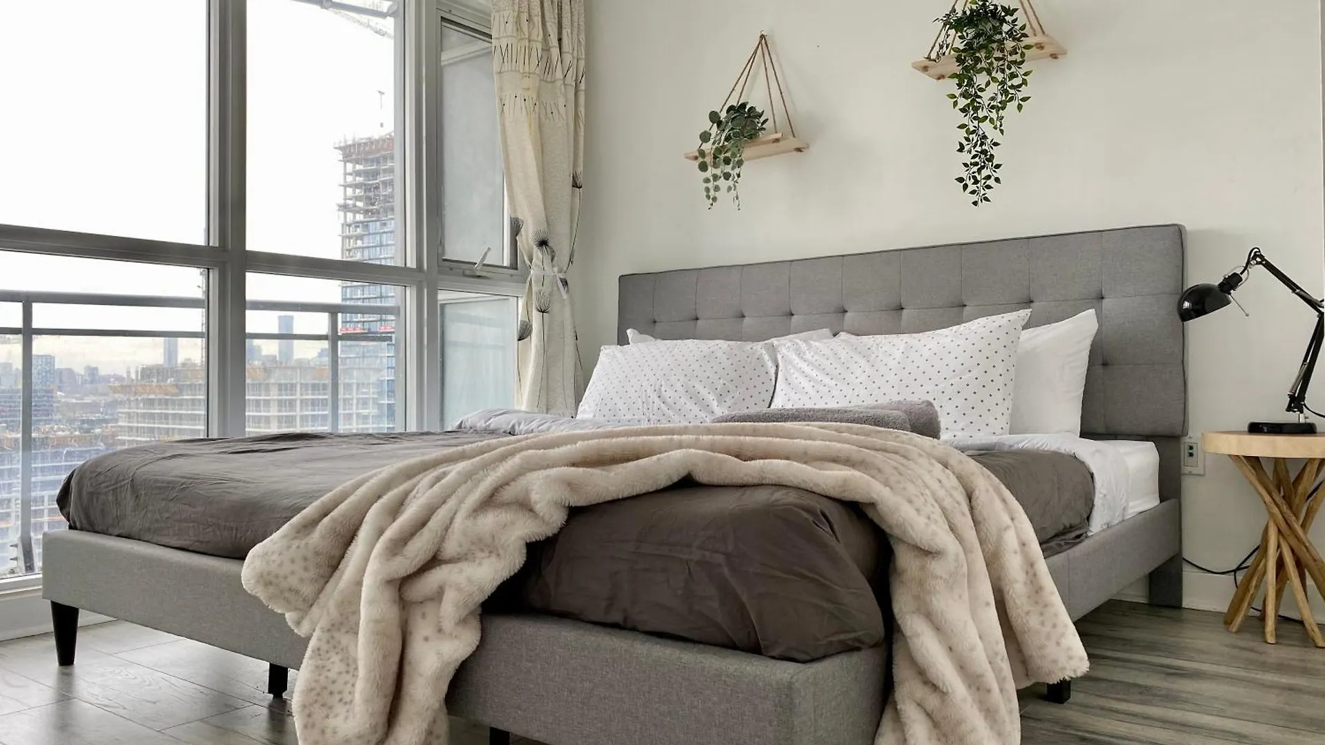 Luxury Executive Toronto Downtown Suites 0*,  Canada