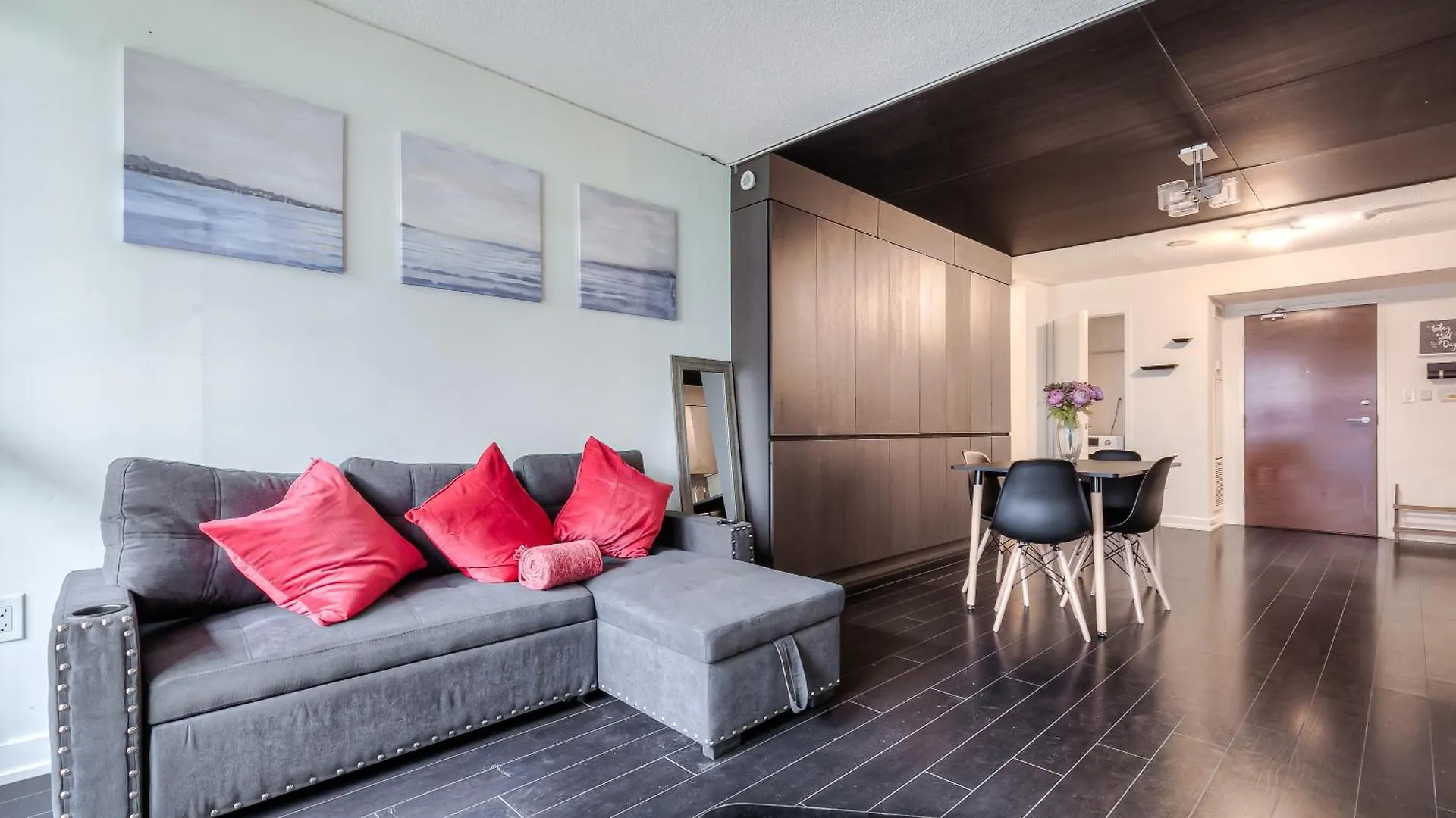 Apartment Luxury Executive Toronto Downtown Suites