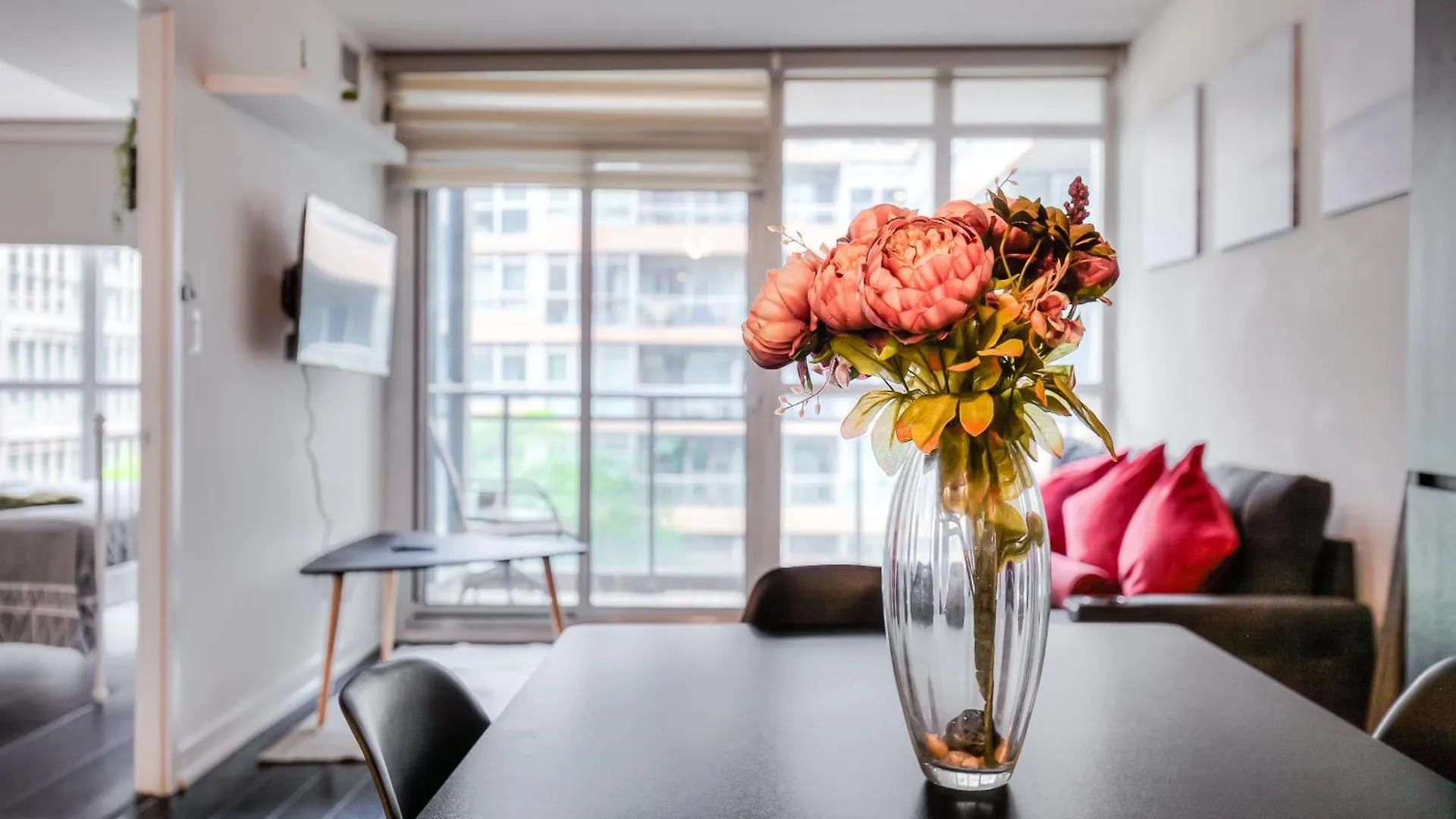 Luxury Executive Toronto Downtown Suites