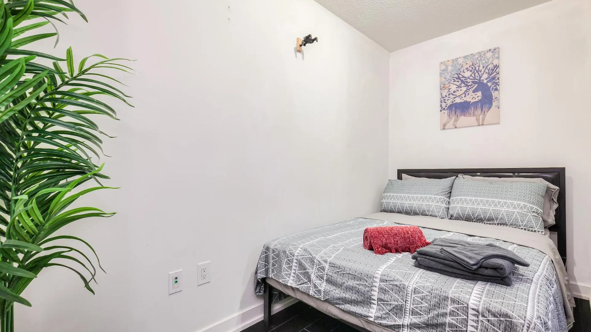 Luxury Executive Toronto Downtown Suites 0*,  캐나다
