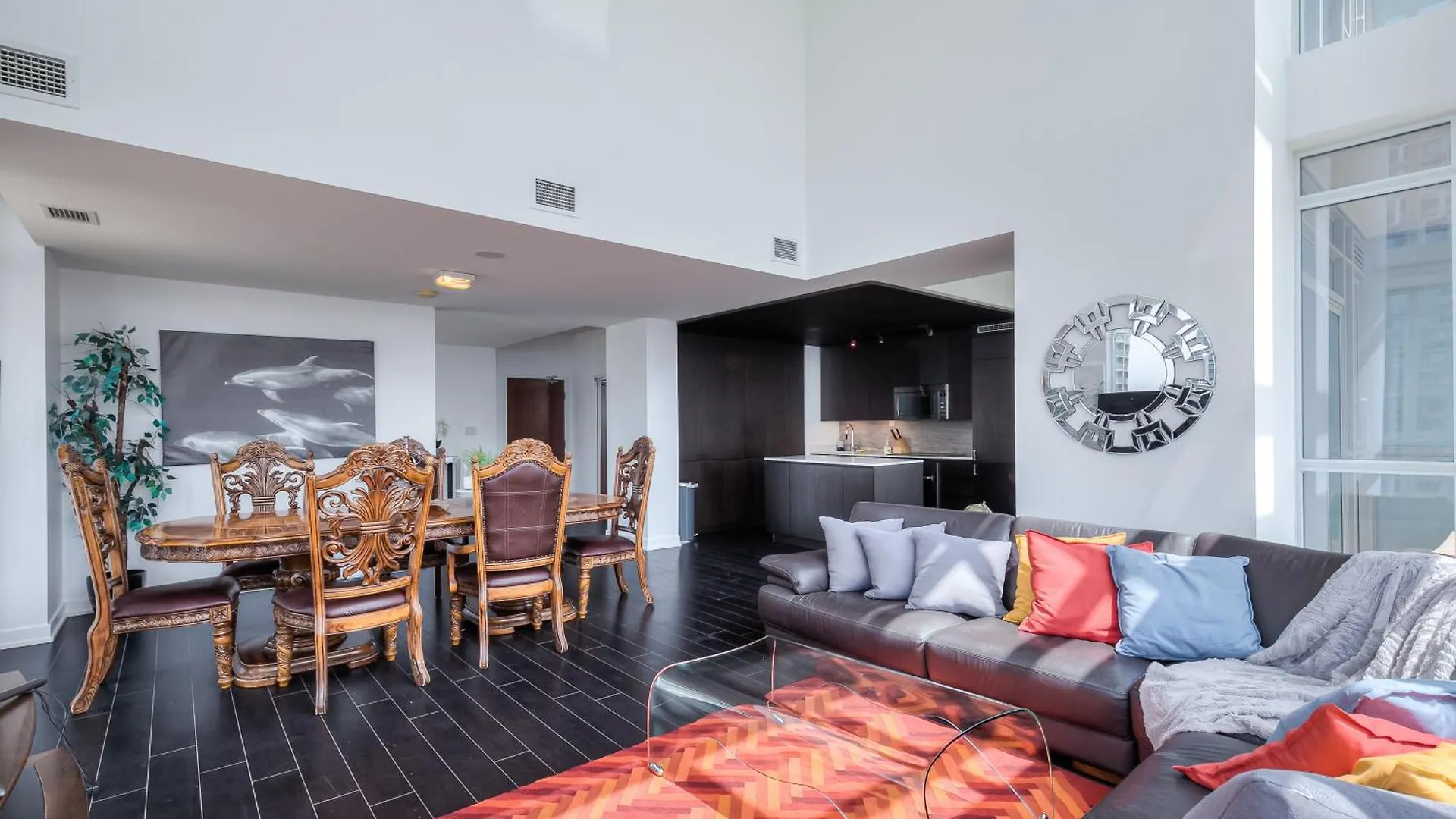 아파트 Luxury Executive Toronto Downtown Suites