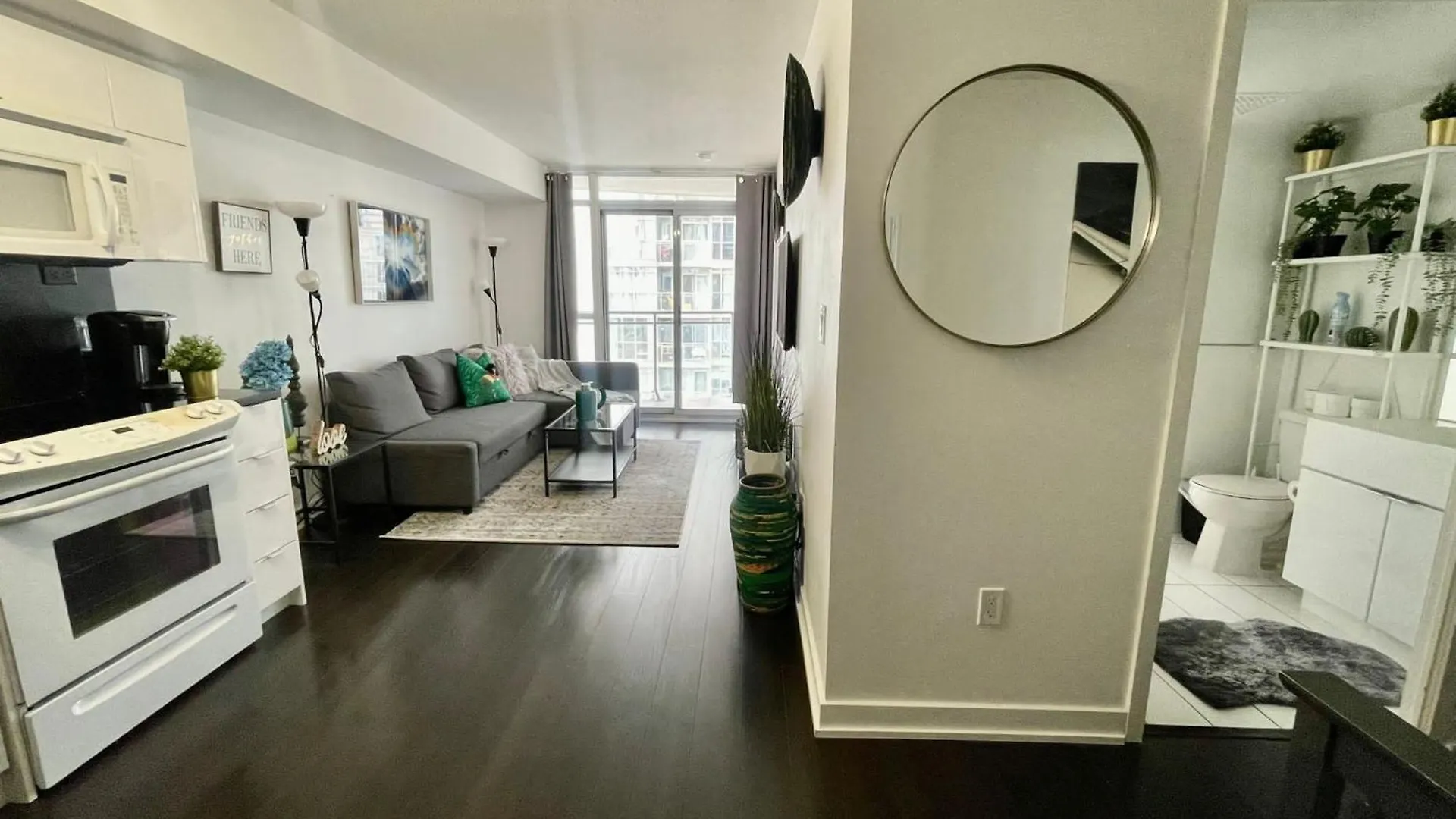 아파트 Luxury Executive Toronto Downtown Suites